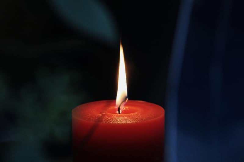 Comet Candle
